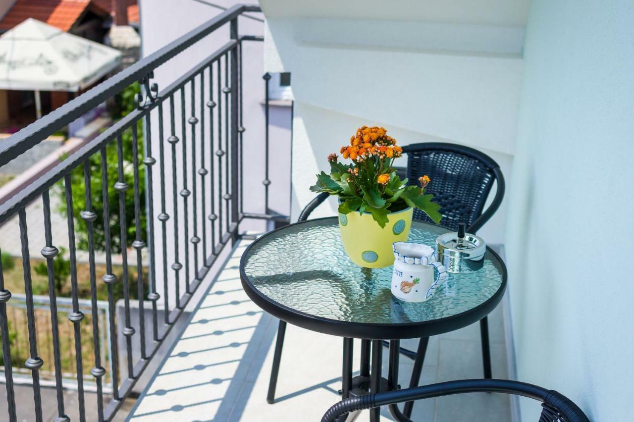 Apartman Iva Zara Kültér fotó