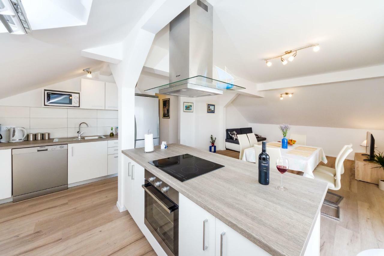 Apartman Iva Zara Kültér fotó