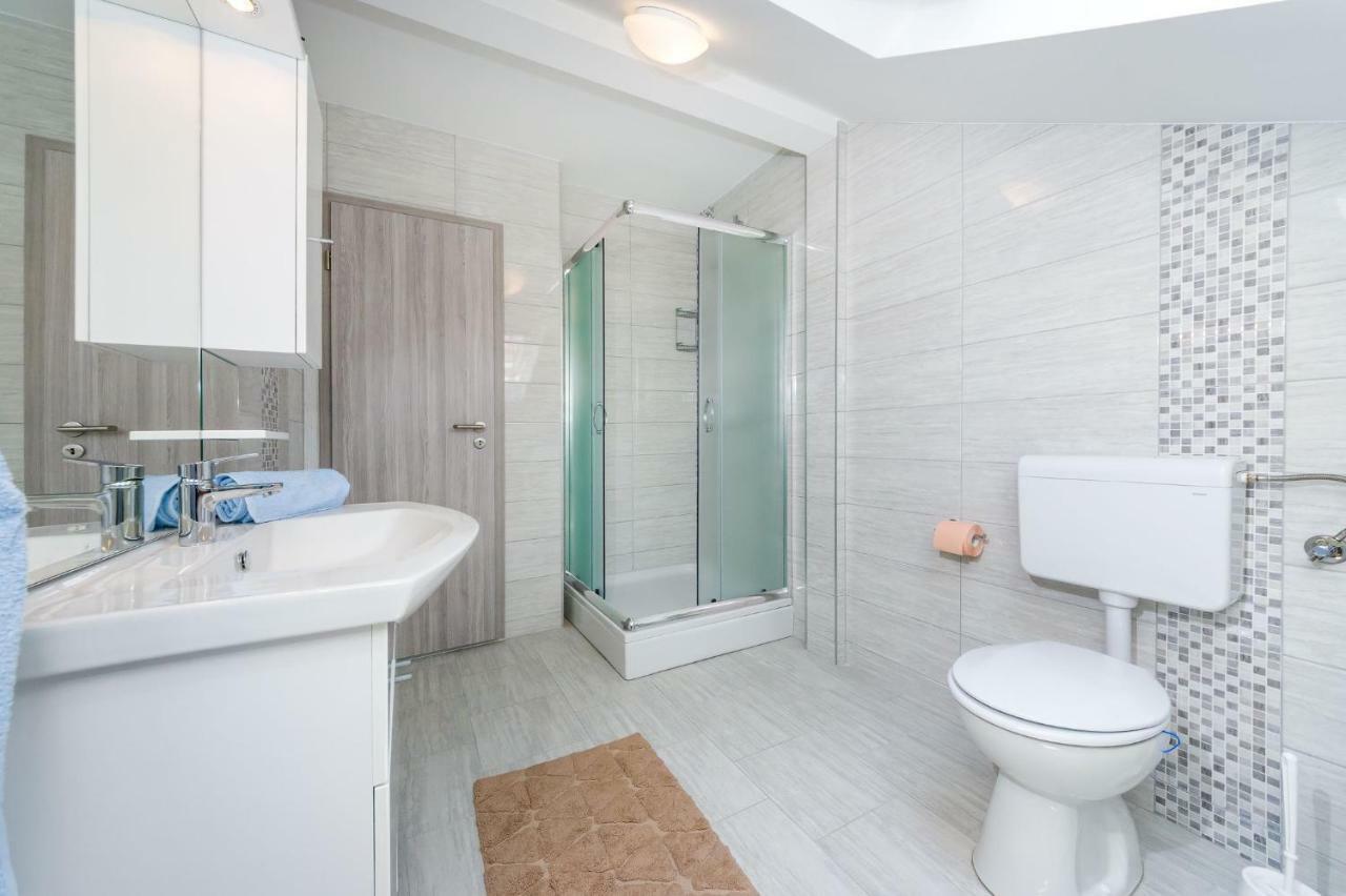 Apartman Iva Zara Kültér fotó